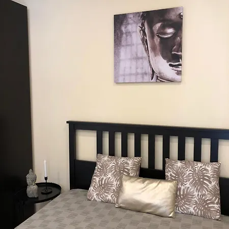 Black & White • Black