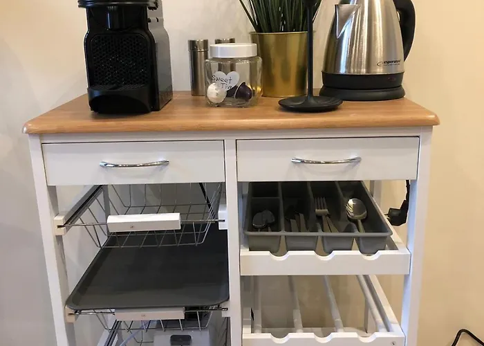 Apartament Black & White • Black