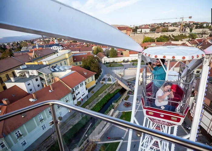 Black & White • Black Apartament *