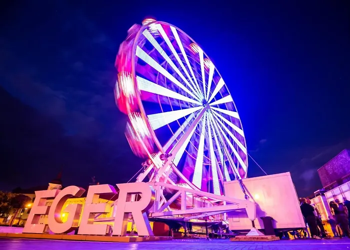 Black & White • Black Apartament Eger